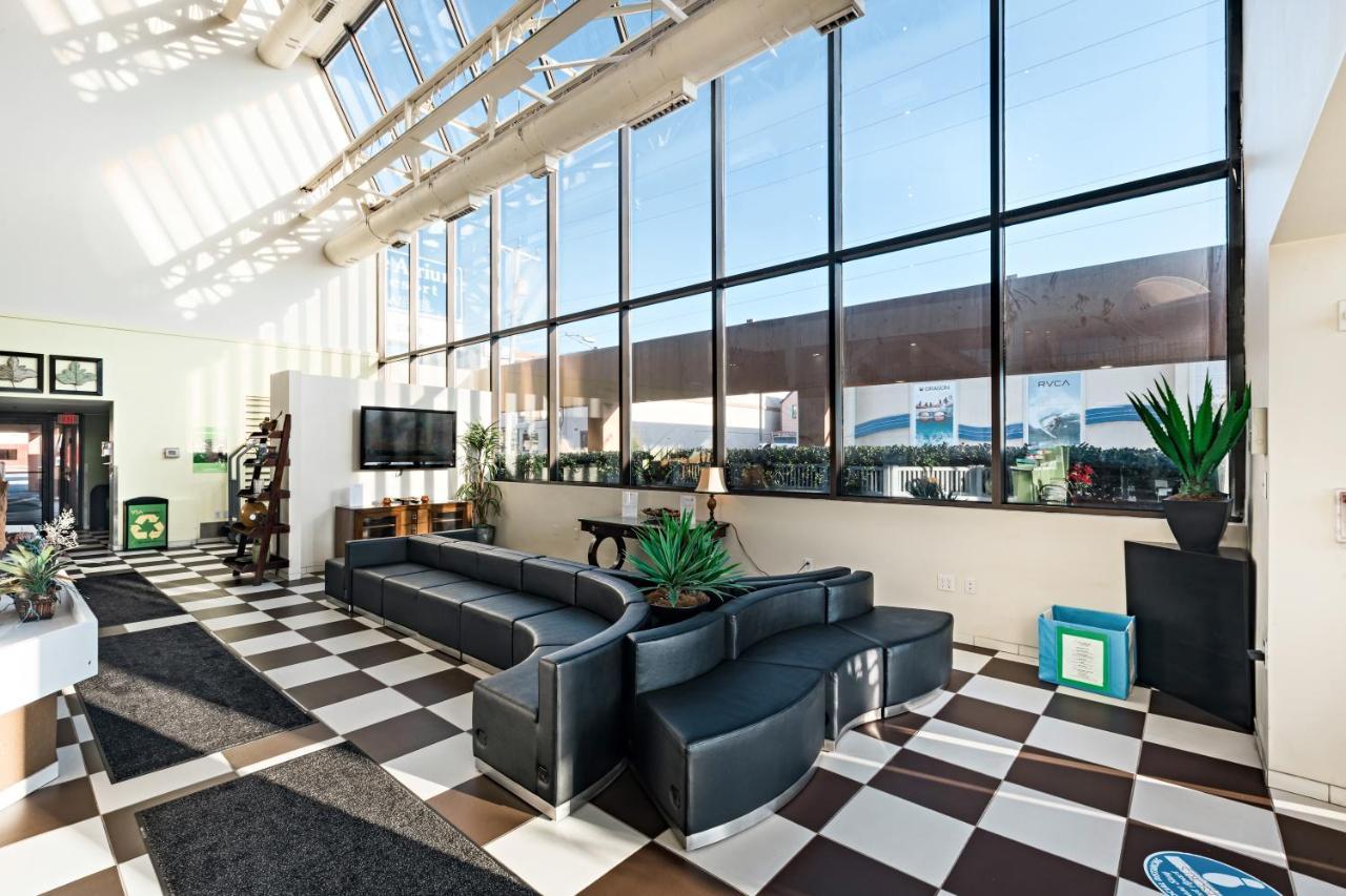 The Atrium Resort, Virginia Beach By Vacatia ภายนอก รูปภาพ
