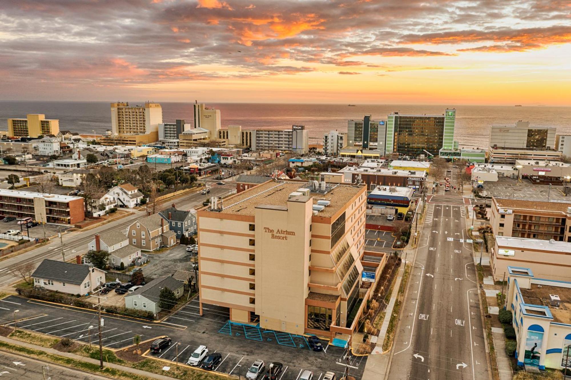 The Atrium Resort, Virginia Beach By Vacatia ภายนอก รูปภาพ